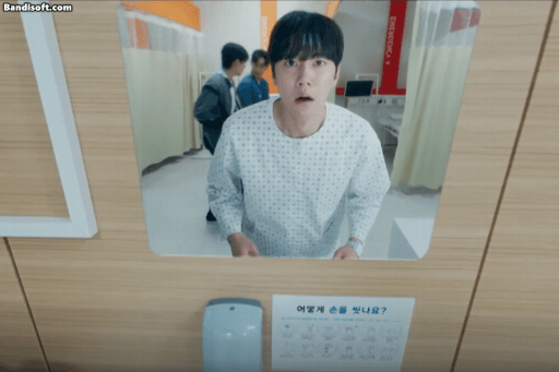 Bộ óc thần thánh nào làm ra phim Hàn siêu dị này: Hoán đổi linh hồn mà lạ lắm, nam chính xem là khen mãi thôi- Ảnh 5. Bộ óc thần thánh nào làm ra phim Hàn siêu dị này: Hoán đổi linh hồn mà lạ lắm, nam chính xem là khen mãi thôi- Ảnh 5.