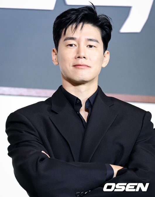 Căng: Thầy giáo bảnh - ngầu nhất showbiz bị tố ngược đãi con trai 3 tuổi, dân tình đang chưa kịp hoàn hồn- Ảnh 3.