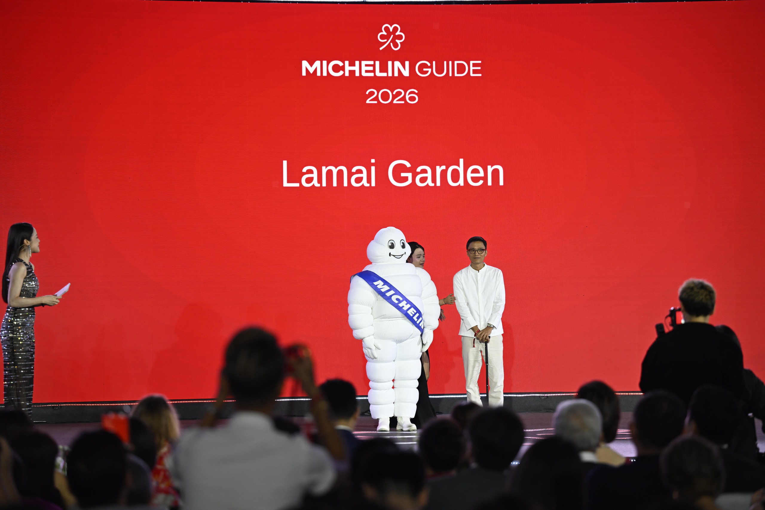 Michelin 2026 bùng nổ tranh cãi: Không hề có bánh mì trong danh sách Bib Gourmand, Bánh cuốn Bà Hoành lọt top gây khó hiểu - Ảnh 13.