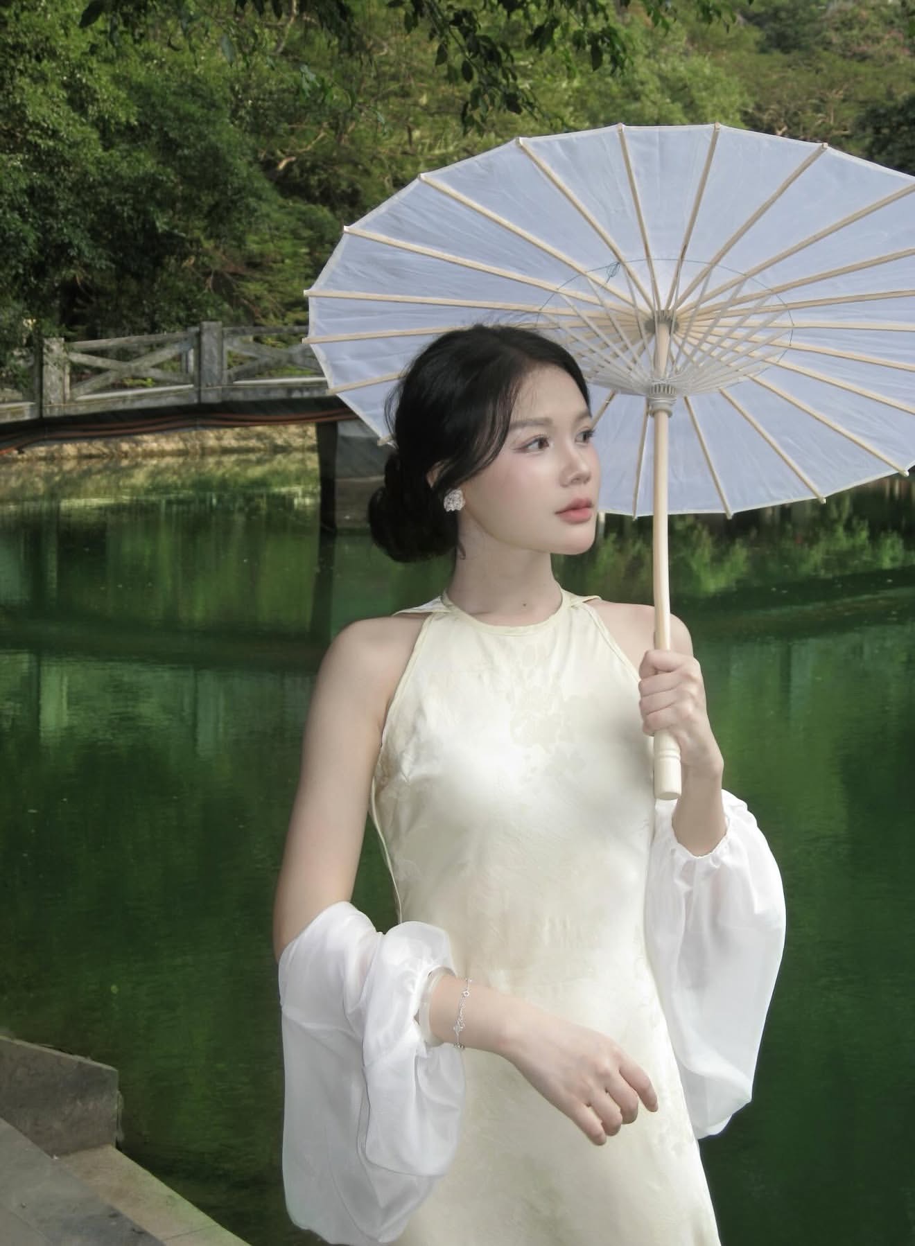 Du lịch Ninh Bình: Không cần một câu chuyện rùng rợn thất thiệt để thu hút đám đông hiếu kỳ! - Ảnh 15.