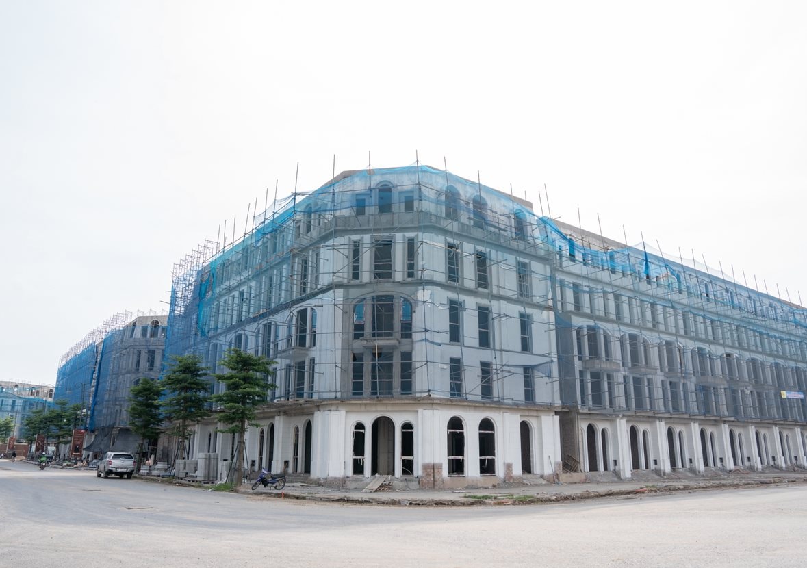 Dự án nhà phố hàng hiệu của Sunshine Group tăng tốc về đích, gần 1.300 căn đã cất nóc- Ảnh 5.