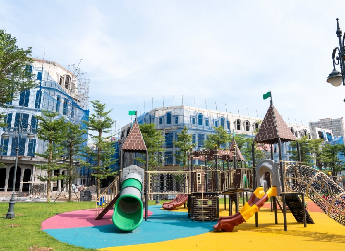 Dự án nhà phố hàng hiệu của Sunshine Group tăng tốc về đích, gần 1.300 căn đã cất nóc- Ảnh 7.