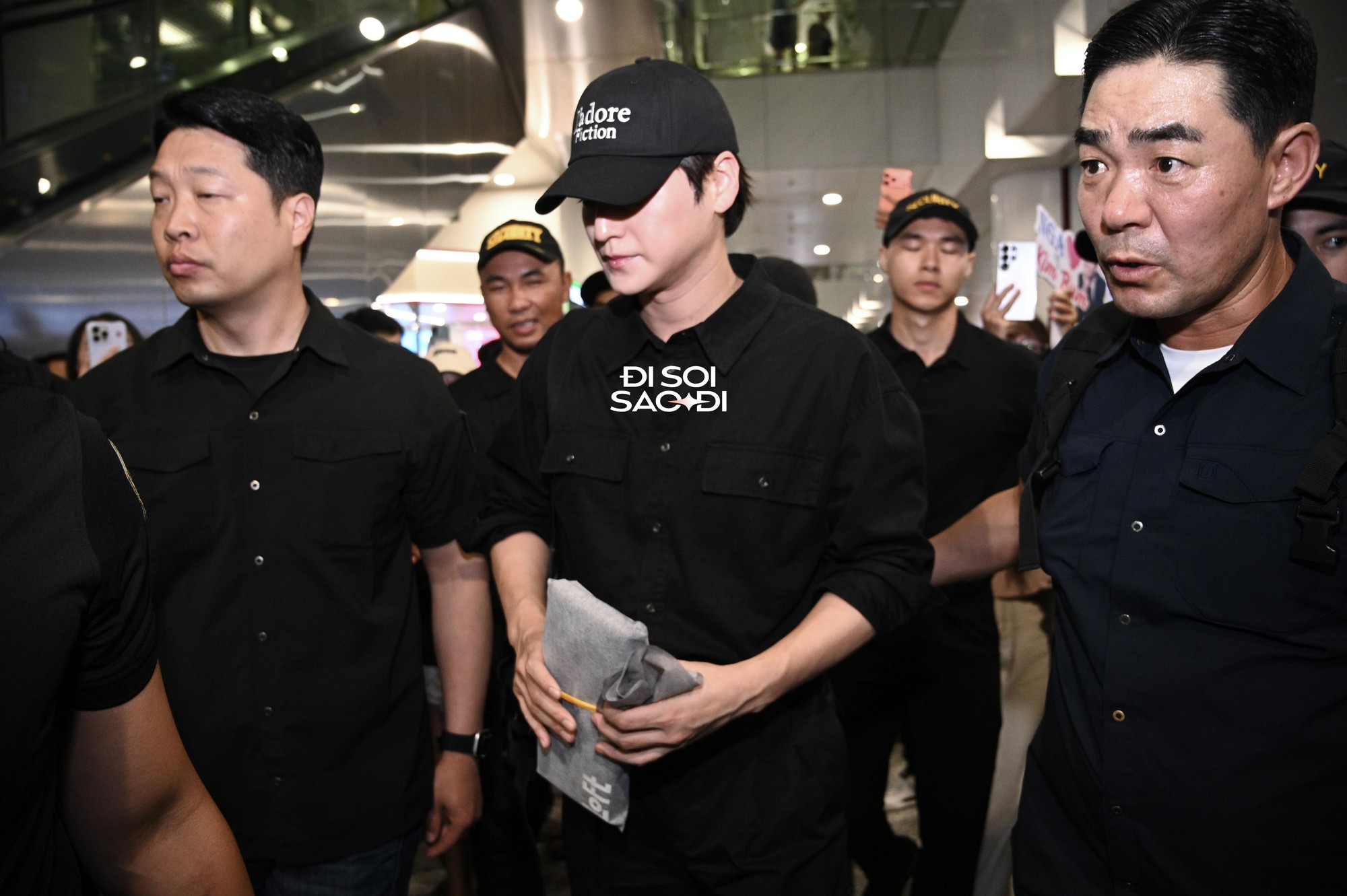 Kim Bum ở Việt Nam đây rồi: Điển trai hết chỗ chê, xứng danh Kim Bum ở Việt Nam đây rồi: Điển trai hết chỗ chê, xứng danh