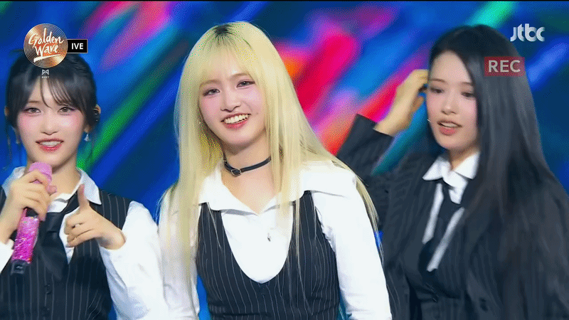 21,3 triệu người xem "Công chúa Kpop" ngúng nguẩy, công khai thái độ với nhân viên sân bay- Ảnh 6.