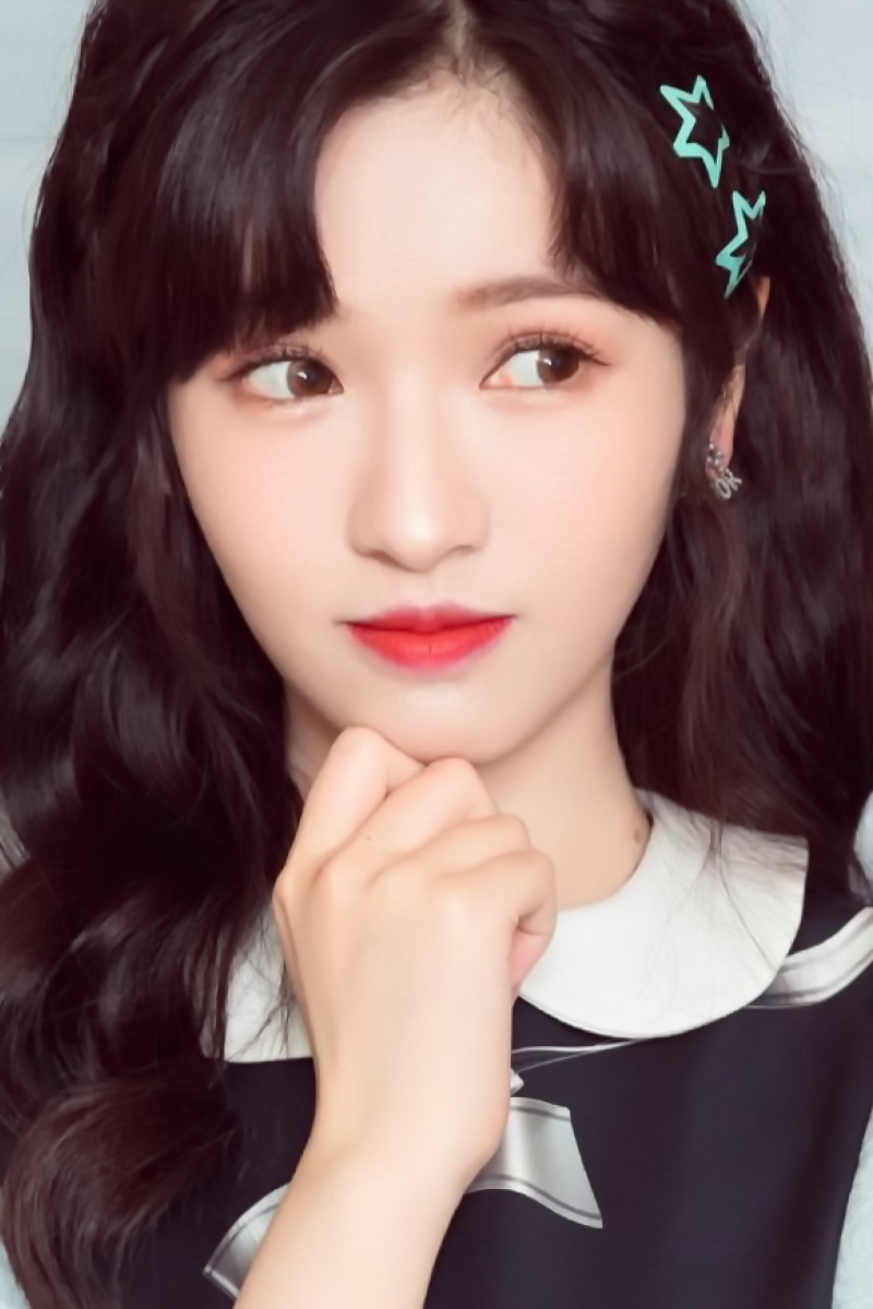 Clip cặp tiên đồng ngọc nữ showbiz gen Z hôn nhau giữa sân bay dù từng một mực phủ nhận đang yêu- Ảnh 4.
