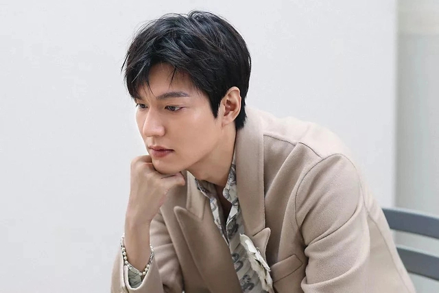 Đố ai làm lại Goo Hye Sun: Đăng 4 ảnh khoe chân nõn nà đã đủ khiến bạn trai tin đồn Lee Min Ho bị réo gọi khắp MXH- Ảnh 9.