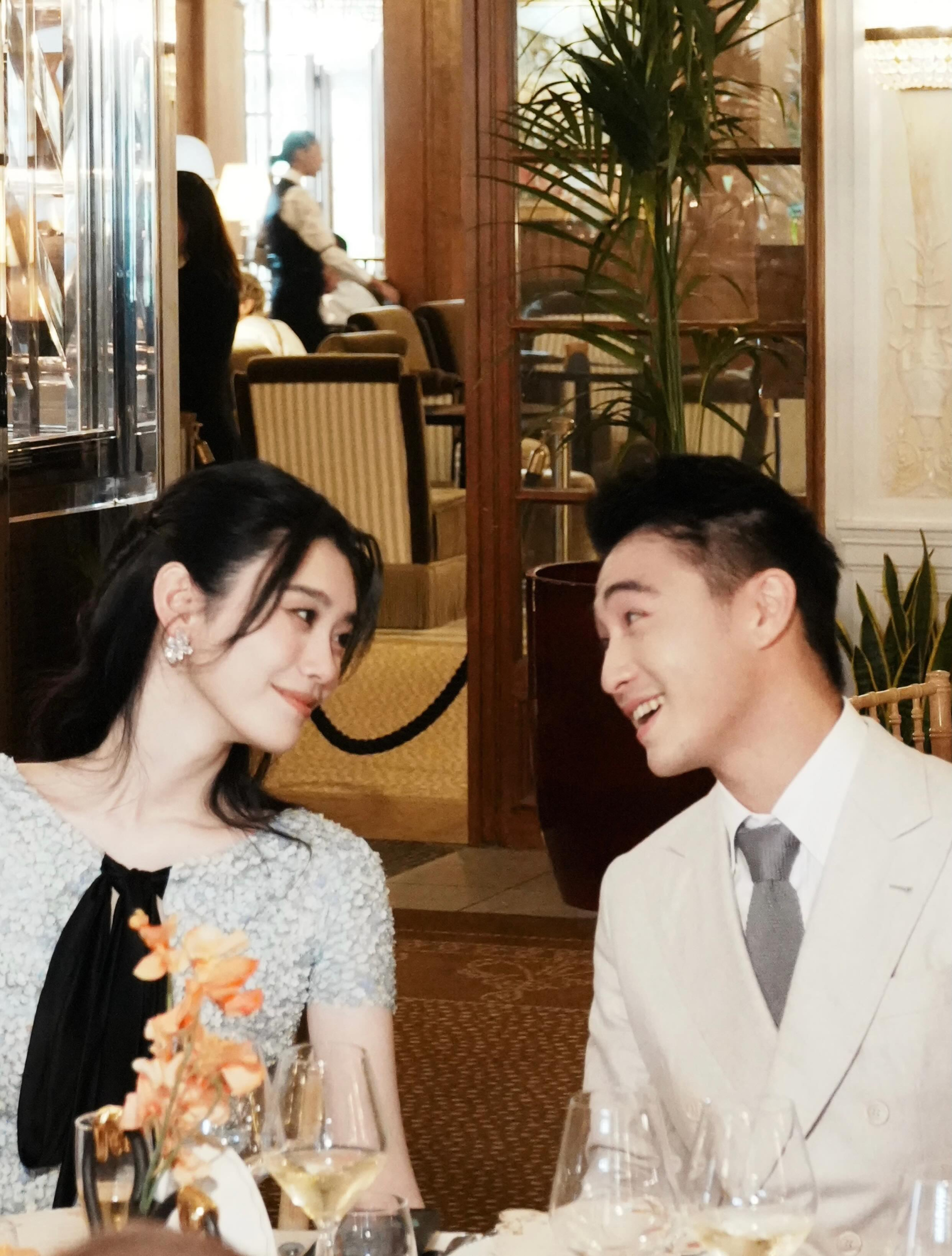 Đám cưới của nàng dâu gia tộc nghìn tỷ Hề Mộng Dao: 3 tạo hình đắt giá ngang cả một gia tài- Ảnh 5.