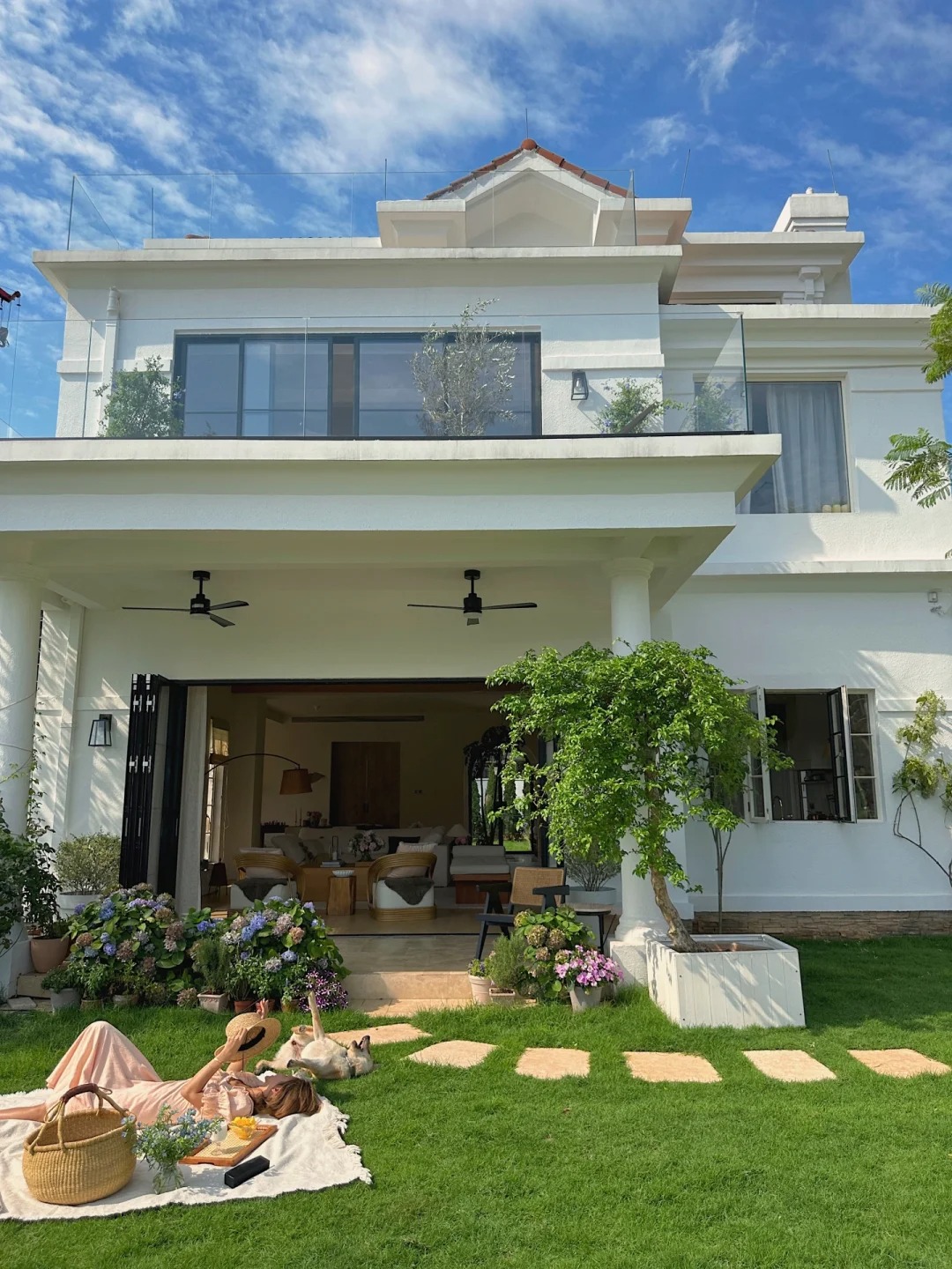 Căn biệt thự 850m2 bên hồ, tiện nghi như resort khép kín của người phụ nữ không đi làm, không kết hôn - Ảnh 17.