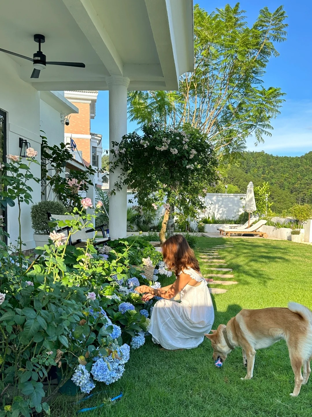Căn biệt thự 850m2 bên hồ, tiện nghi như resort khép kín của người phụ nữ không đi làm, không kết hôn - Ảnh 16.