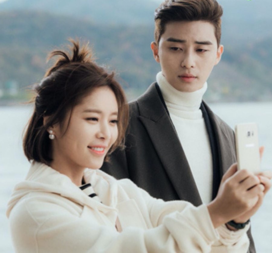 Hậu lĩnh án tù, Hwang Jung Eum tóc bạc đầy đầu đeo kính lão bệ rạc tới mức không ai nhận ra nổi- Ảnh 6.