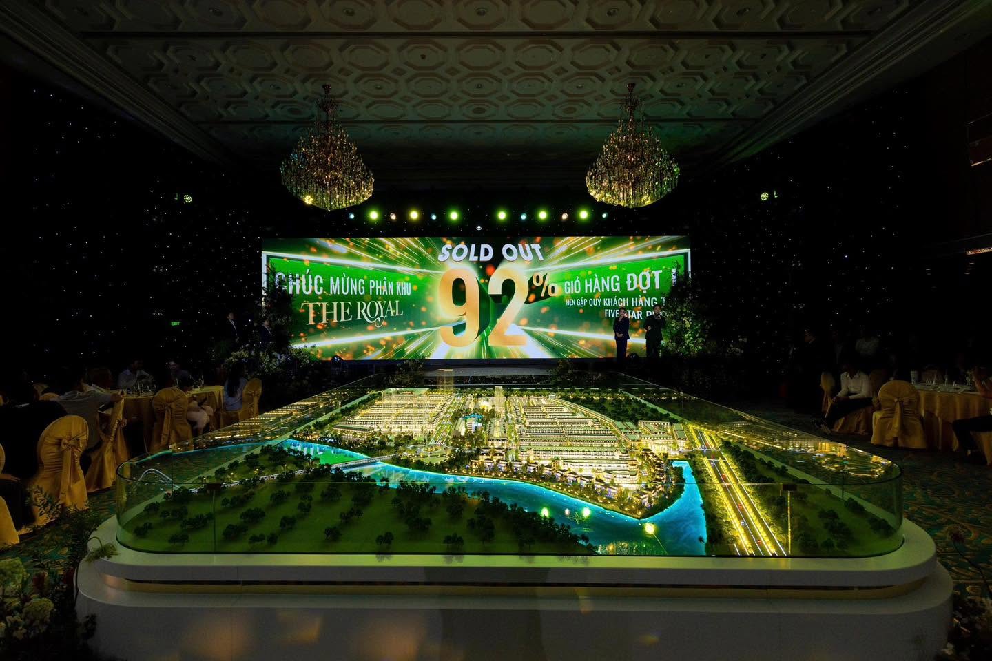 The Royal mở rộng hành trình kết nối nhà đầu tư phía Bắc - Ảnh 2. The Royal mở rộng hành trình kết nối nhà đầu tư phía Bắc - Ảnh 2.