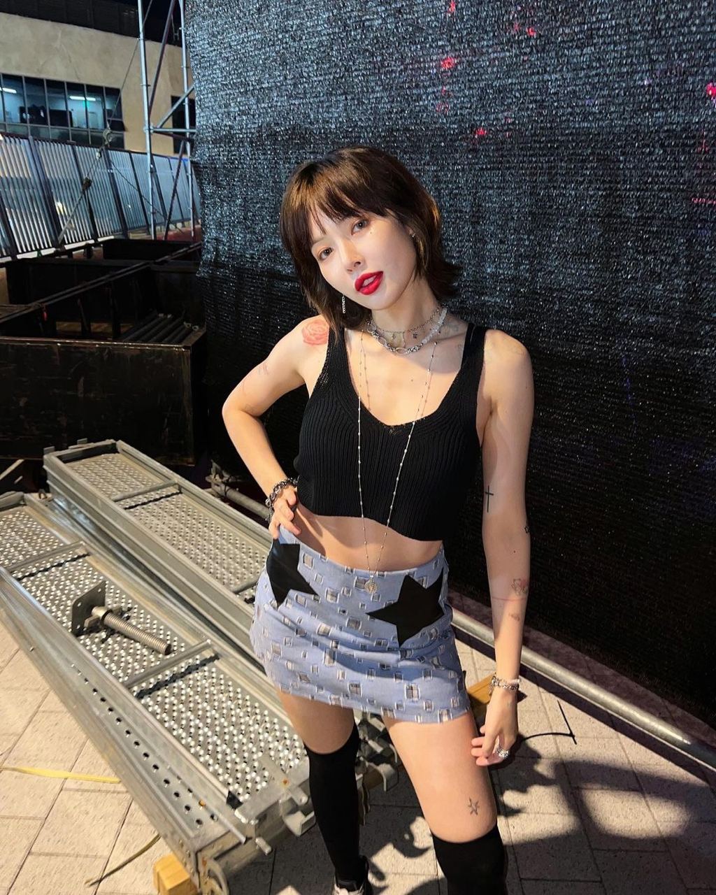 Lộ loạt chế độ giảm cân gây sốc của idol: Ăn 1 quả táo mỗi ngày, chỉ ăn đá lạnh suốt cả tuần- Ảnh 3.