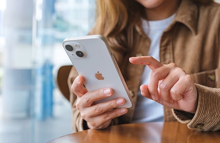 Thay đổi 3 cài đặt trên iPhone để giải phóng dung lượng lưu trữ ẩn- Ảnh 1.