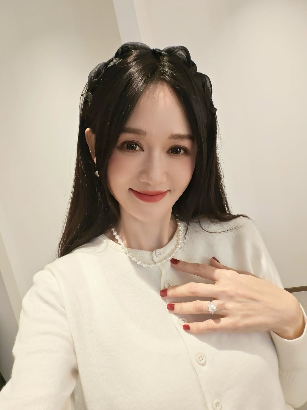 Nhan sắc của Trần Kiều Ân ngày càng gây sốc, bảo sao chồng thiếu gia kém 9 tuổi phải giấu kỹ ở nhà- Ảnh 7.