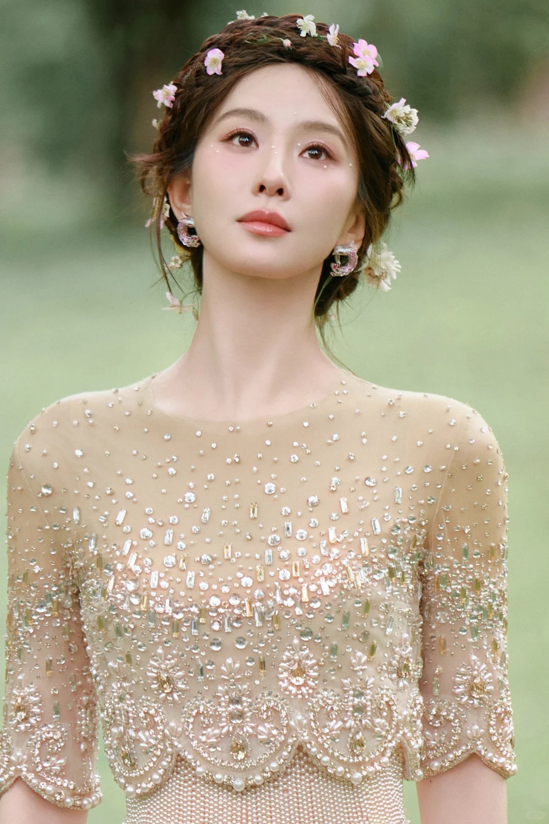 Bức ảnh bóc trần việc photoshop quá đà để có visual tiên tử của Lưu Thi Thi- Ảnh 2.