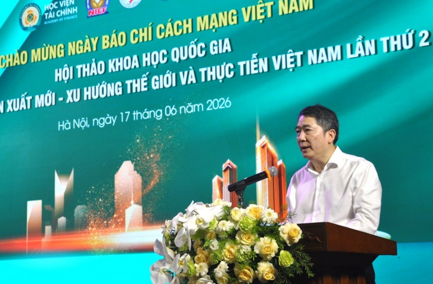 Thứ trưởng Cao Anh Tuấn: Phát triển lực lượng sản xuất mới, đáp ứng mục tiêu phát triển nhanh và bền vững Thứ trưởng Cao Anh Tuấn: Phát triển lực lượng sản xuất mới, đáp ứng mục tiêu phát triển nhanh và bền vững