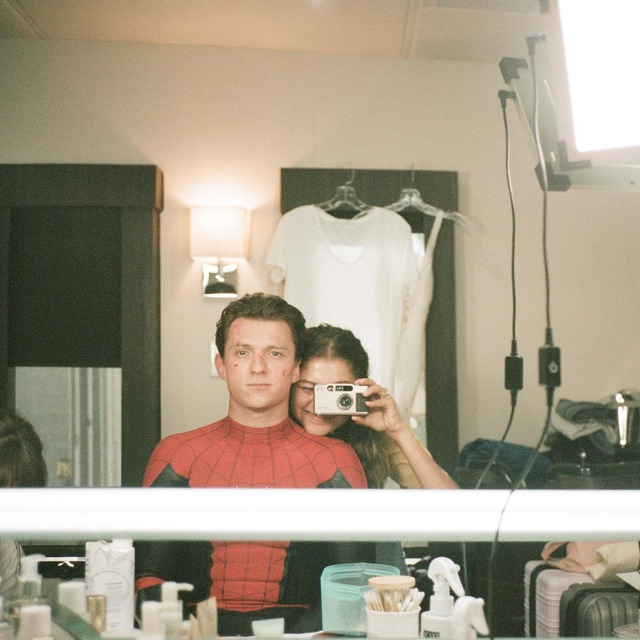 "Người nhện" Tom Holland đã chính thức rước Zendaya về dinh!- Ảnh 4.