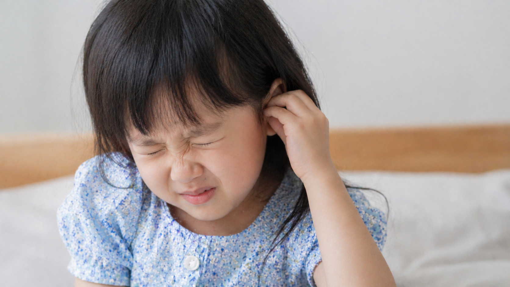 Dấu hiệu nhọt ống tai ngoài ở trẻ và cách xử trí đúng- Ảnh 1. Dấu hiệu nhọt ống tai ngoài ở trẻ và cách xử trí đúng- Ảnh 1.