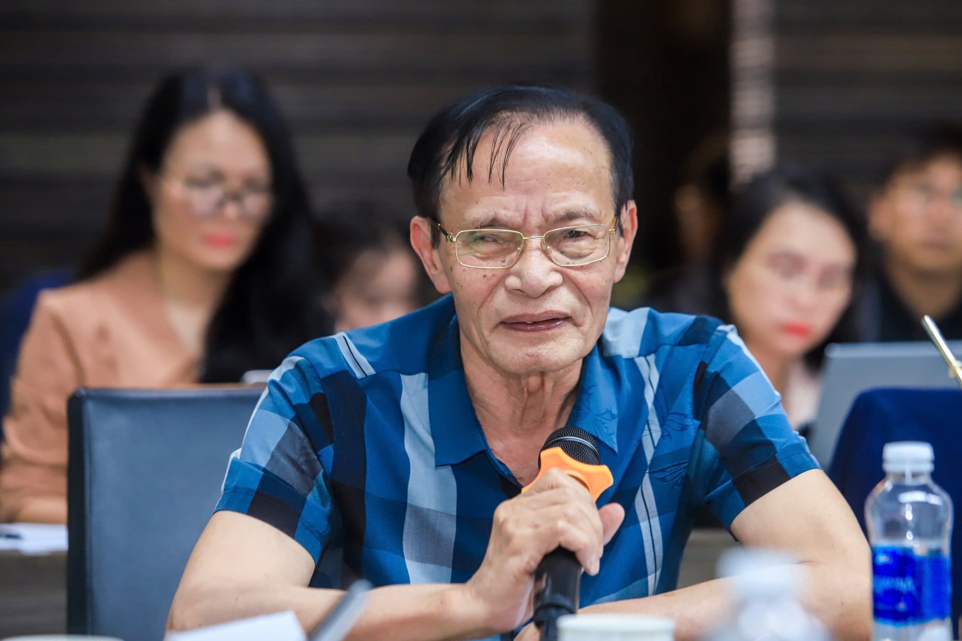 TS. Lê Xuân Nghĩa: Không có chuyện thị trường bất động sản đóng băng, nhưng cũng không có chuyện tăng nóng trên diện rộng- Ảnh 1.