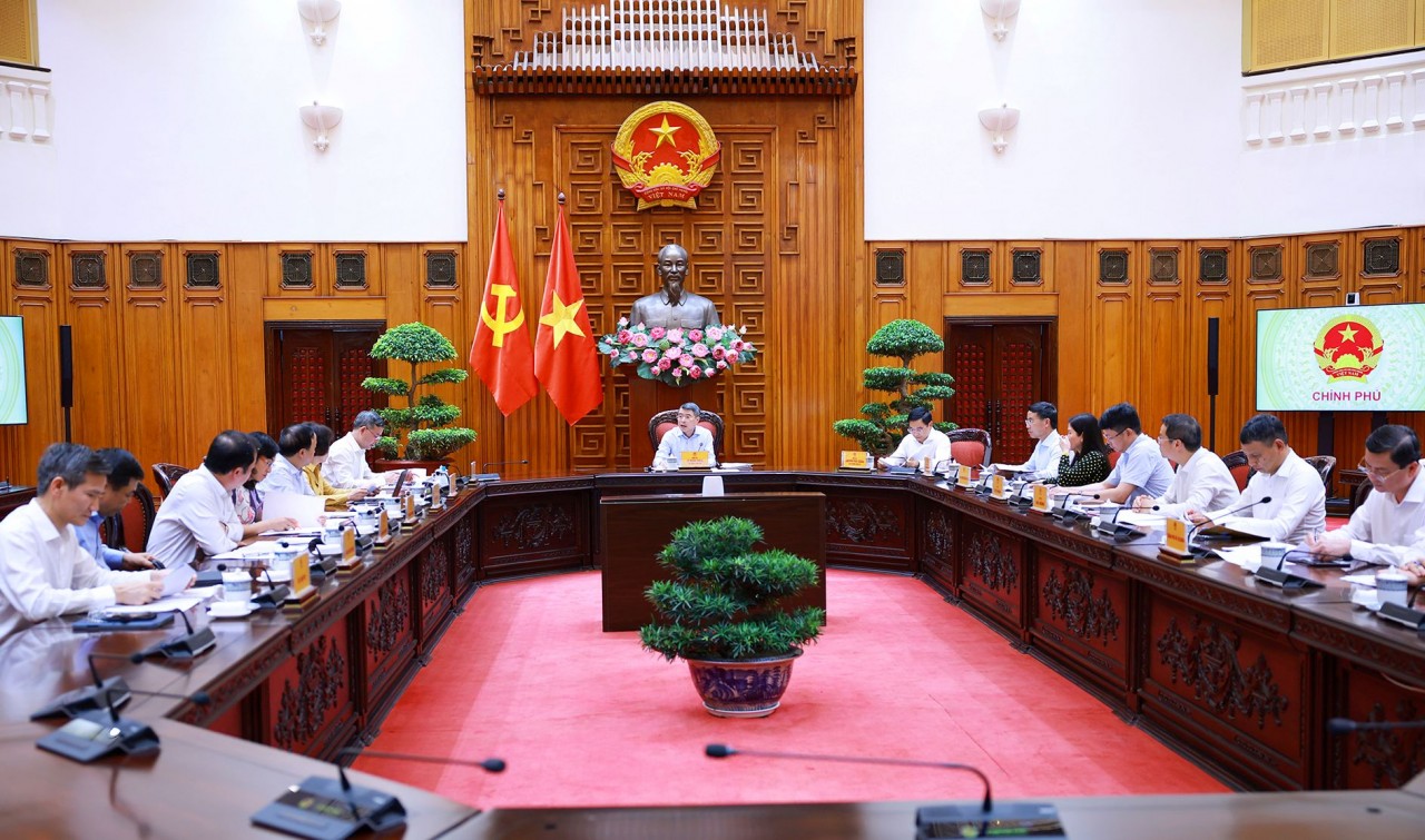 Thủ tướng: Tạo cơ chế đột phá để phát triển Trung tâm tài chính quốc tế