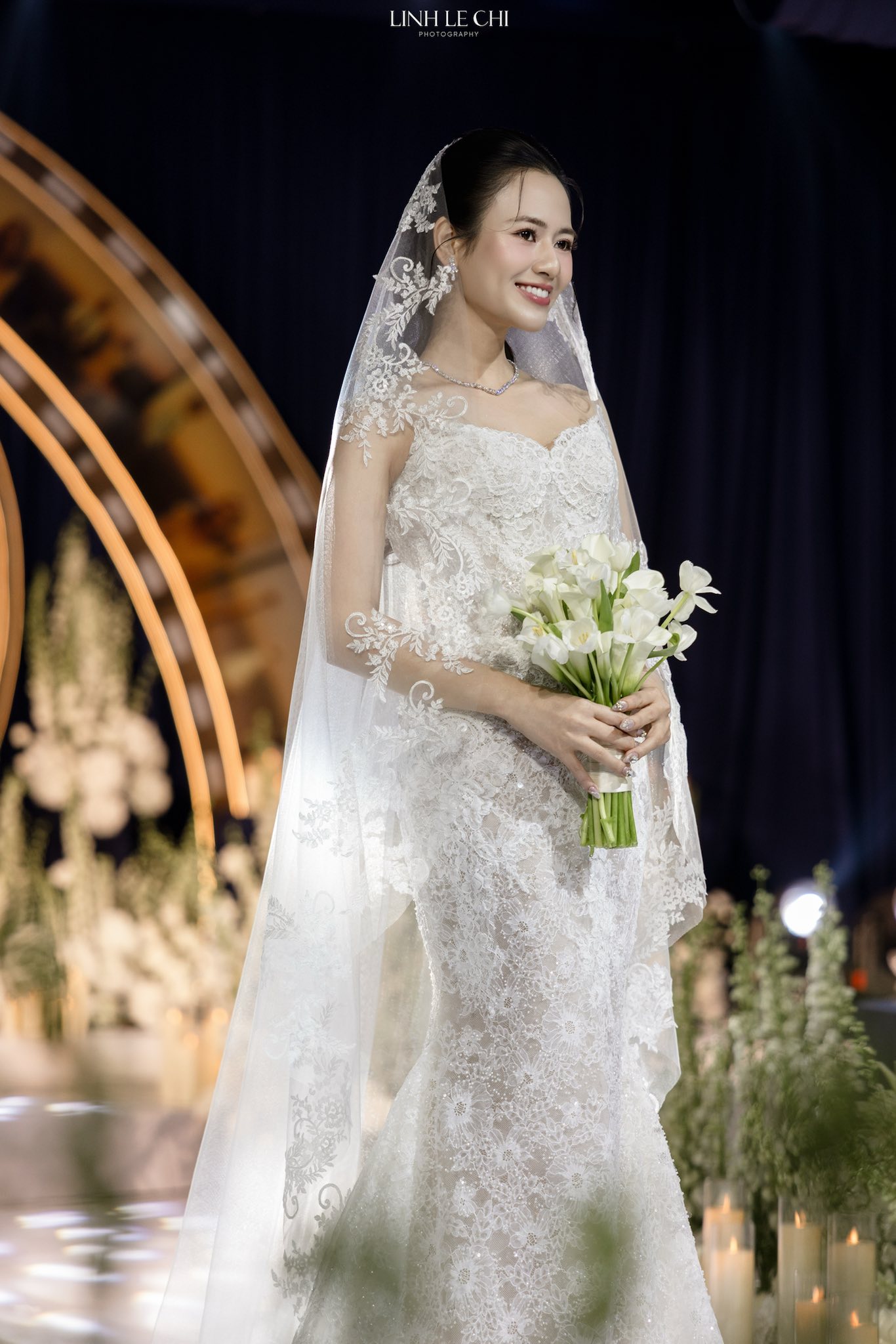 Cặp đôi Vbiz bí mật kết hôn 4 năm mà không ai biết, tướng phu thê rõ mồn một như đúc ra từ một khuôn- Ảnh 5. Cặp đôi Vbiz bí mật kết hôn 4 năm mà không ai biết, tướng phu thê rõ mồn một như đúc ra từ một khuôn- Ảnh 5.