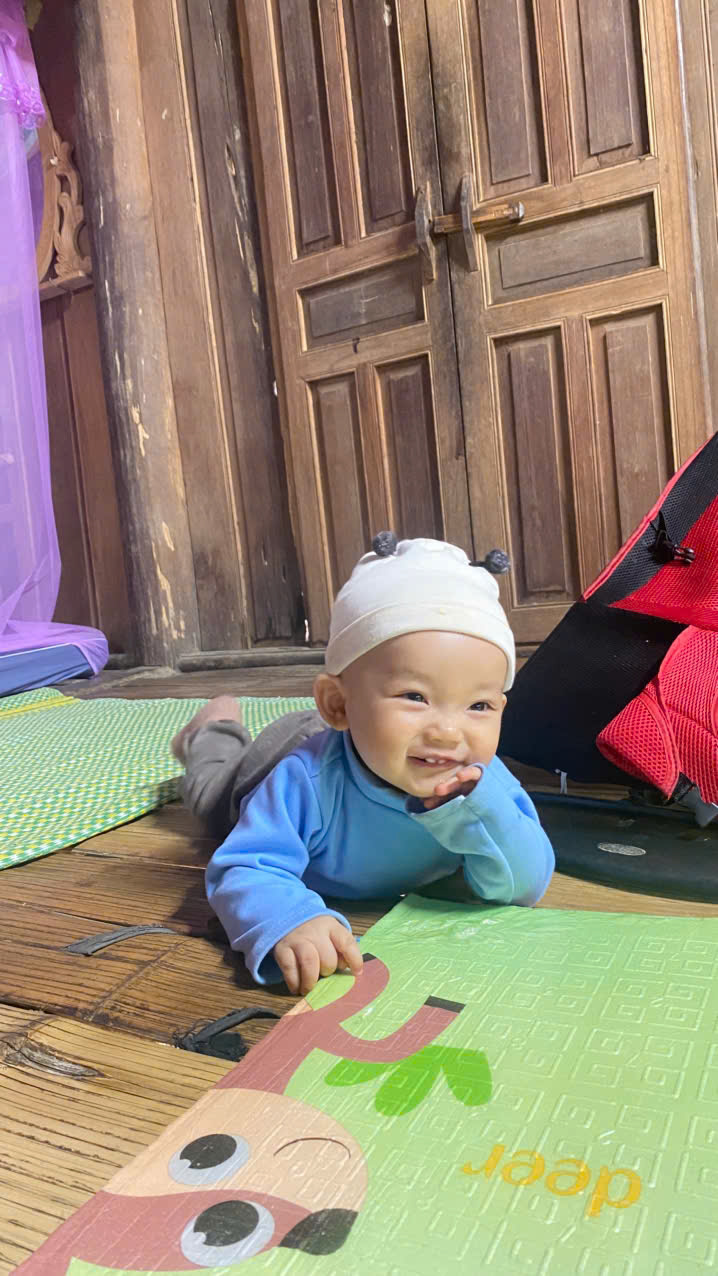 Giấc mơ làm cha mẹ của đôi vợ chồng từng bán hết trâu, bò để chạy chữa hiếm muộn - Ảnh 1.