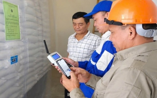Ứng dụng công nghệ 4.0 vào bảo quản hàng dự trữ quốc gia Ứng dụng công nghệ 4.0 vào bảo quản hàng dự trữ quốc gia