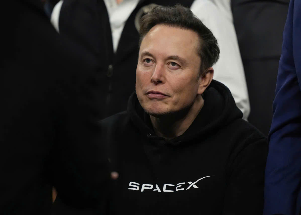 SpaceX phát hành IPO kỷ lục 75 tỷ USD, Elon Musk thành tỷ phú nghìn tỷ đầu tiên - Ảnh 1.
