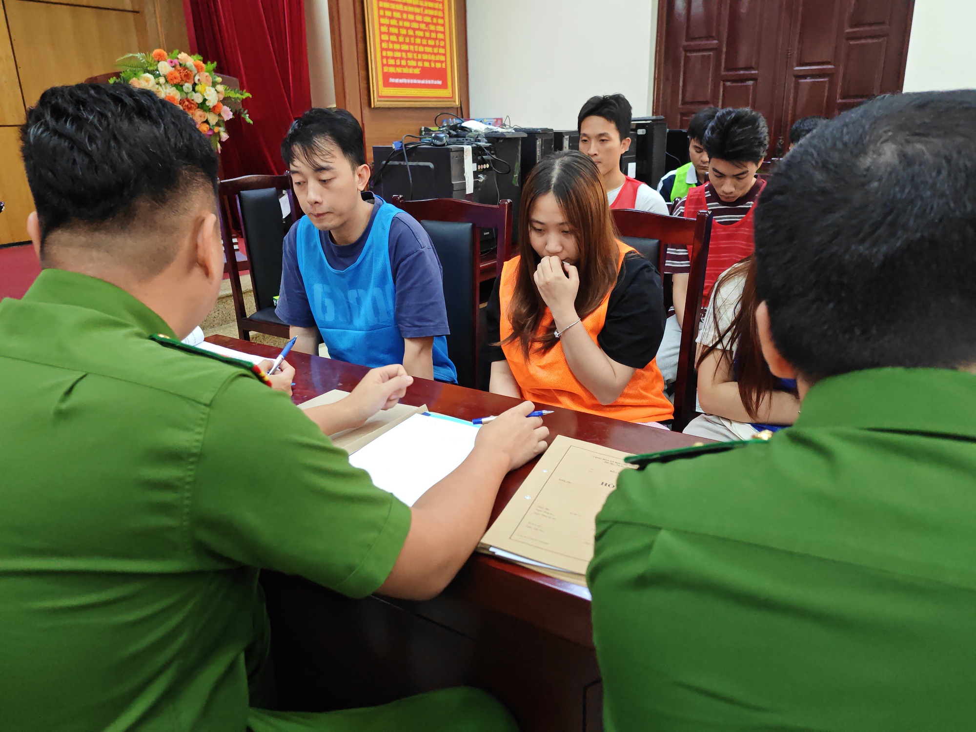 Thông tin mới nhất về vụ lừa đảo kỳ nghỉ du lịch, chiếm đoạt hơn 181 tỷ đồng- Ảnh 3. Thông tin mới nhất về vụ lừa đảo kỳ nghỉ du lịch, chiếm đoạt hơn 181 tỷ đồng- Ảnh 3.