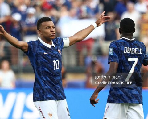 Diễn biến Pháp vs Thụy Điển vòng 1/16 World Cup: VÀO! 2-0 cho tuyển Pháp!