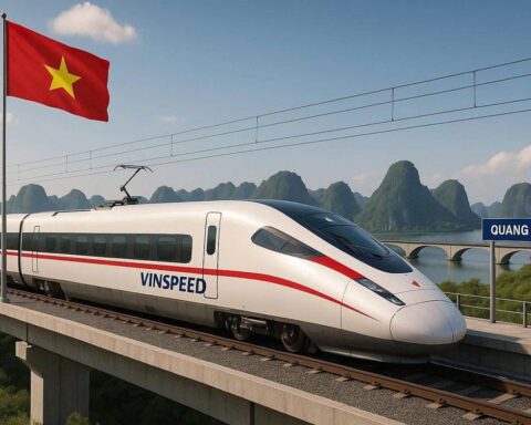Lần đầu bắt tay VinSpeed, Vinhomes hé lộ cam kết vốn cho dự án Đường sắt tốc độ cao quy mô 147.000 tỷ