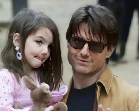 Chưa từng quên chu cấp tài chính cho con gái dù chỉ 1 ngày nhưng Tom Cruise vẫn mãi là người cha thất bại