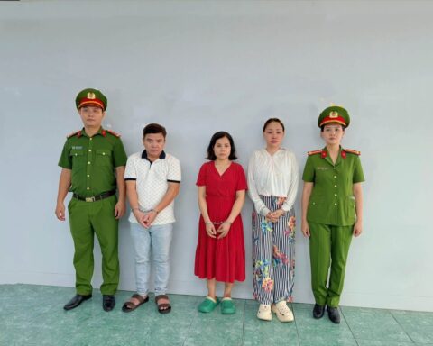 Cô gái tử vong sau khi truyền trắng da tại căn hộ ở TP.HCM, 3 người bị bắt
