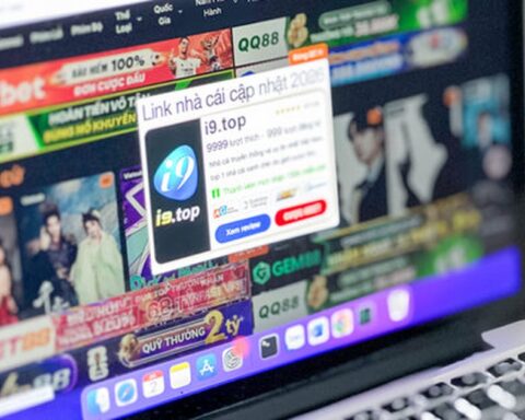 Khởi tố nhóm lập hơn 100 website phim lậu, thu lợi hàng trăm tỷ đồng