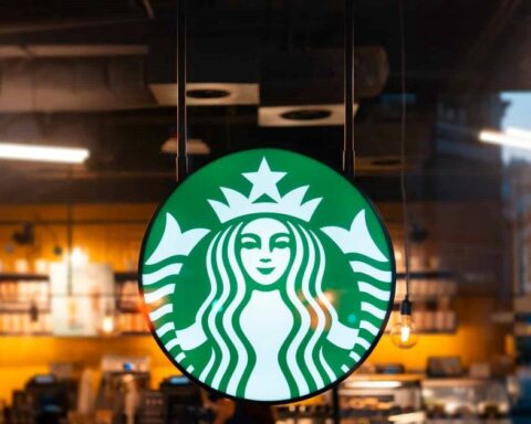Bê bối rúng động khiến Starbucks phải tạm đóng cửa toàn bộ chi nhánh ở một đất nước: Khi sai lầm khiến thương hiệu toàn cầu trả giá bằng cả hệ thống