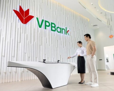 Khối ngoại mở đầu quý III bằng phiên mua ròng, VPBank dẫn dắt dòng vốn
