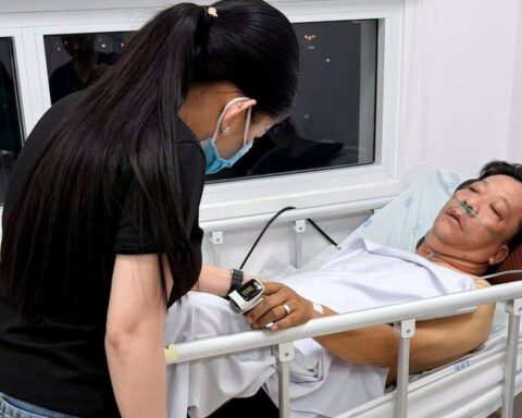 Nam nghệ sĩ Việt bị đột quỵ chuyển biến xấu, suy hô hấp
