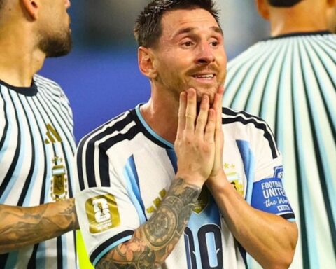 Messi “hồn vía lên mây” sau 120 phút bị Cape Verde tra tấn, vượt qua lằn ranh “sinh tử” mới thấy nụ cười