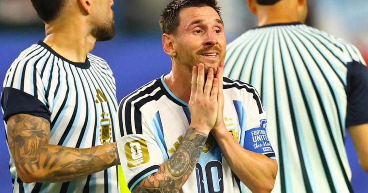 Messi “hồn vía lên mây” sau 120 phút bị Cape Verde tra tấn, vượt qua lằn ranh “sinh tử” mới thấy nụ cười
