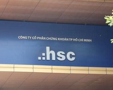 HSC chốt ngày chào bán cổ phiếu và trả cổ tức tiền mặt cho cổ đông