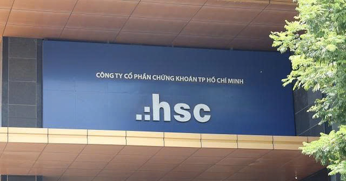 HSC chốt ngày chào bán cổ phiếu và trả cổ tức tiền mặt cho cổ đông