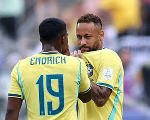 Haaland xuất thần với cú đúp, Na Uy đánh bại 2-1 Brazil, giành quyền vào tứ kết World Cup