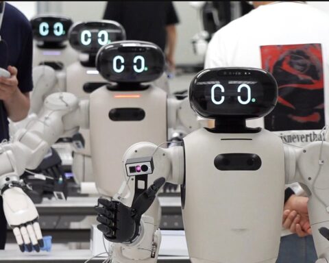 LG Electronics thành lập Trung tâm Kinh doanh Robot
