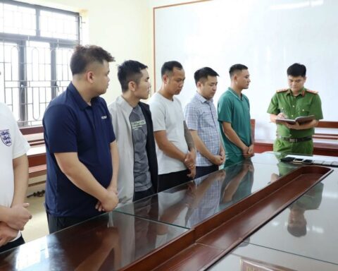Liên tiếp triệt phá 2 đường dây cá độ bóng đá lên tới 900-1.000 tỷ đồng, tạm giữ 19 đối tượng