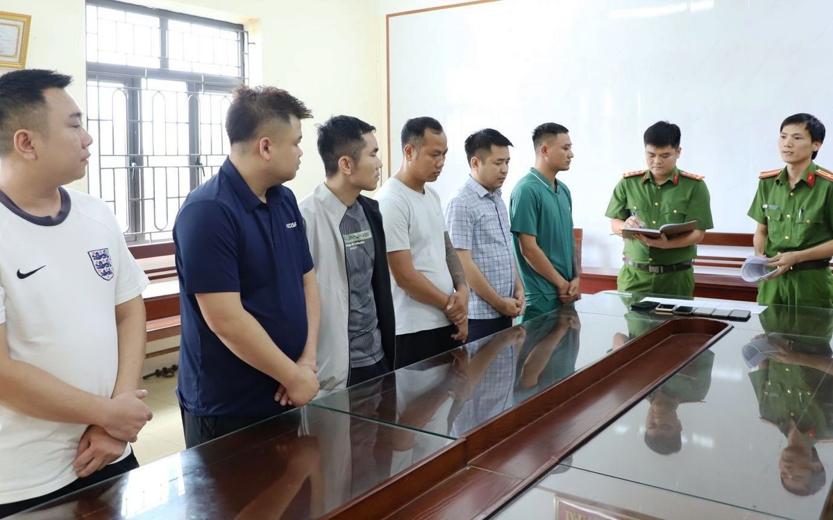 Liên tiếp triệt phá 2 đường dây cá độ bóng đá lên tới 900-1.000 tỷ đồng, tạm giữ 19 đối tượng
