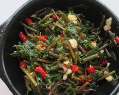 Loại rau dại mọc đầy bờ ruộng Việt Nam được cổ thư Trung Quốc tôn là “rau trường thọ”: Bổ dưỡng bất ngờ