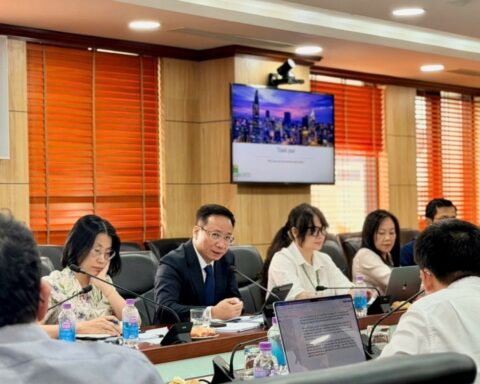 Ủy ban Chứng khoán Nhà nước góp ý hoàn thiện Báo cáo Đánh giá Thị trường vốn Việt Nam của OECD