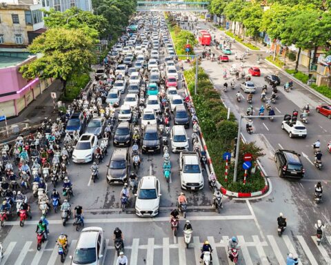Cận cảnh hai tuyến đường Hà Nội dự kiến phân luồng đảo chiều giảm ùn tắc