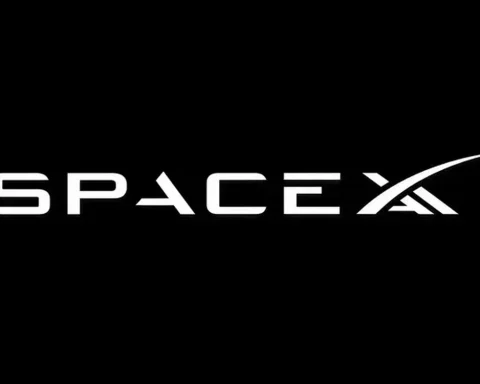 xAI chính thức đổi tên thành SpaceXAI