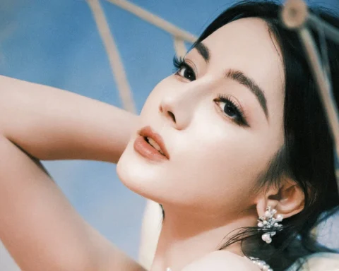 Châu Tinh Trì giúp Địch Lệ Nhiệt Ba đổi đời
